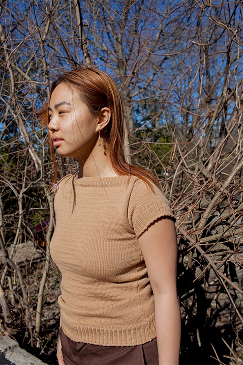 http://nikolascachu.com/files/gimgs/th-8_resize Lucy In Hand Ribbed Simple Sweater.jpg